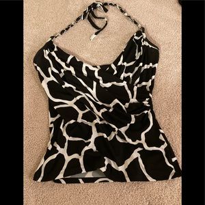 White House Black Market top. So cute, has metal details on strap.